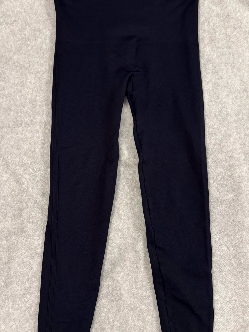 SPANX Woman’s Navy-Black High-Waist Leggings